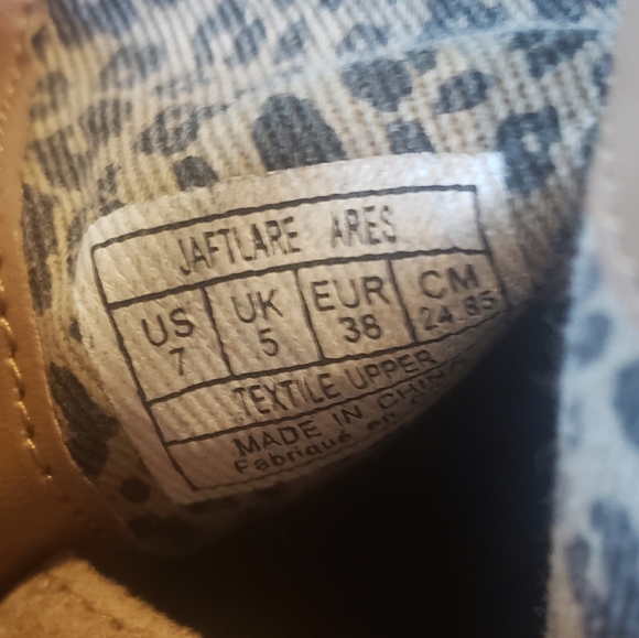 Billabong ladies Ankle boots - Picture 2 of 6